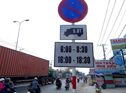 Giá thuê xe tải chở hàng trong phố cấm, Hà Nội 